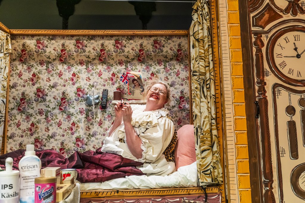 Iso paha susi (2025). Ohjaus Sari Jaatinen. Kuva Jaakko Mylly